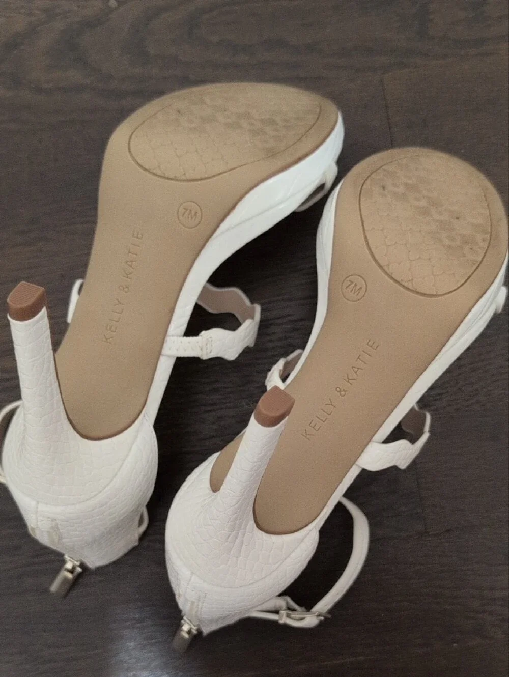 Kelly & Katie White Wavy Strap High Heels